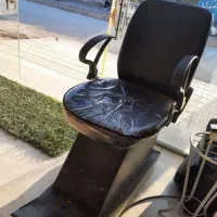 صندلی ارایشگاه