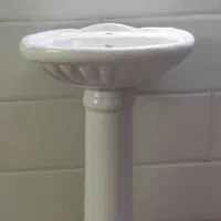 روشویی کاملا سالم