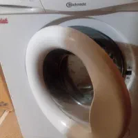 ماشین لباسشویی|ماشین لباسشویی و خشککن لباس|فولادشهر, B8|دیوار