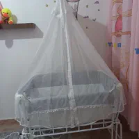 تخت کنار مادر پرنسسی