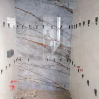 کاشی دوغابی وچسپی اجراع میشود