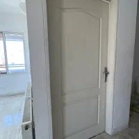 درب چوبی سالم