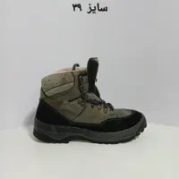 کوهنوردی بوت / استوک اورجینال|کیف، کفش، کمربند|شاهین‌شهر, عطار|دیوار