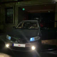 مگان ۲۰۰۰ اتومات