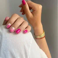 تخفیف کاشت ناخن فقط و فقط ۵۵۰