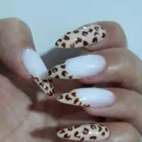 کاشت ناخن