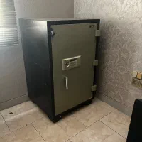 گاو صندوق کراس کره ای