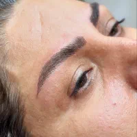 میکرو ابرو شیدینگ لب و بنمژه با قیمت استثنایی