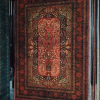 چشم نوازی برگ های نارنجی در تم پاییزی شهرفرش|فرش|ملایر, |دیوار