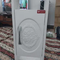 دوعدد شلف دیواری کاملا نو وتمیز جنس mdf|کتابخانه، شلف، قفسه‌های دیواری|تهران, تهرانپارس شرقی|دیوار