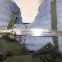 کارد قدیمی با دسته نقره