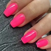 آموزش خصوصی کاشت و لمینت و مانیکور ناخن