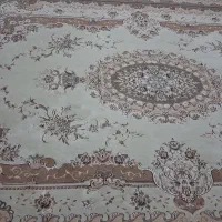 دوعددفرش ۶متری ۵۰۰ شونه درحد نو