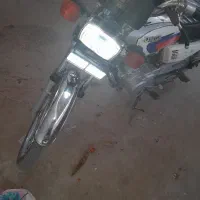 موتور سیکلت مدل ۸۳پلاک قدم مدارک کارت وسند