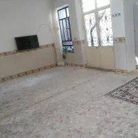 خانه ویلایی حیاط دار...|اجارهٔ خانه و ویلا|ایوان, |دیوار