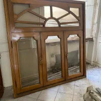 درب وپنجره چوب گردو وراش