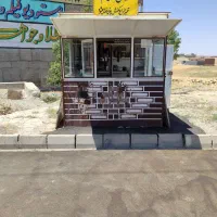 دکه آهنی و2دستگاه چرخ تعمیر و دوردوزی کفش
