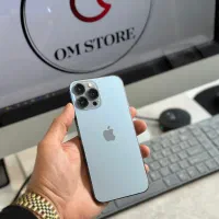 iPhone 13 ProMax 256G گوشی در حد آکبند هستش