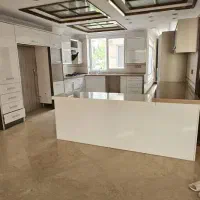 183متر سه خوابه تک واحدی سوهانک نورگیر