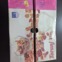 تعدادی ظرف نو با جعبه|ظروف سرو و پذیرایی|لاهیجان, کوی خزر|دیوار