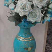 گلدان فیروزه ای و گلها باهم فروخته میشه