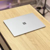 سرفیس لپ تاپ ۴ Core i7 رم ۸ حافظه ۵۱۲