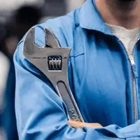 استخدام تکنسین فنی همراه با آموزش (درب اتوماتیک)