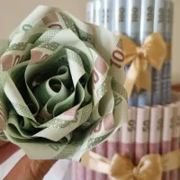 اسکناس آرایی برای روز مادر و شب یلدا|گل مصنوعی|ابهر, |دیوار