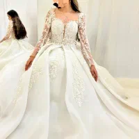 مزون لباس عروس و خدمات ماشین عروس