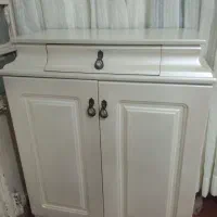 جاکفشی و آینه کنسول جدید