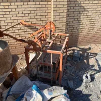 دستگاه بلوک،قالب،میکسر،همزن،بتونیر|ماشینآلات صنعتی|گرمسار, |دیوار