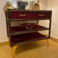 یک عدد میز چوبی کنار مبلی|میز تلفن|تهران, بهداشت|دیوار