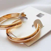 گوشواره نیم حلقه طلایی، سادگی و جذابیت درکنار هم|بدلیجات|سنندج, |دیوار