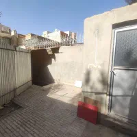 اجاره زیر زمین ۷۰ متری شاهین شهر|اجارهٔ دفتر صنعتی، کشاورزی، تجاری|شاهین‌شهر, اقبال لاهوری|دیوار