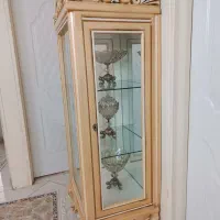 بوفه ویترین کاملآ نو و سالم شیک