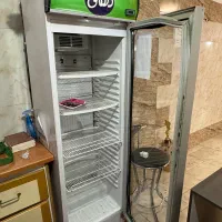 یخچال نوشابه