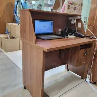 فروش ویترین و میز و کمد (فروش به علت جمع آوری)|فروشگاه و مغازه|پردیس, شهرک صنعتی خرمدشت فاز ۷|دیوار