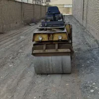 اجاره غلطک برای کوبیده شدن کف‌سازی بابکت آبپاش