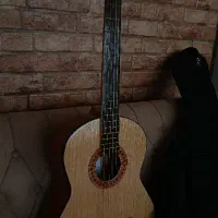 گیتار اوکتاو