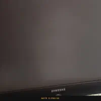 تلویزیون 44اینچ سامسونگ رنگ قاطی کرده