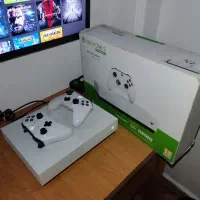 Xbox one s یک ترابایت همراه با دو دسته و کابل|کنسول، بازی ویدئویی و آنلاین|تنکابن, |دیوار