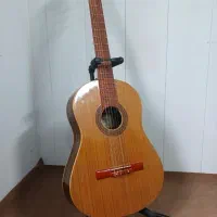 گیتار آکوستیک