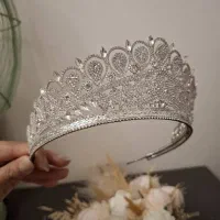 تاج و باد بزن عروس