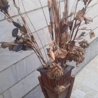 گل تزئینی با گلدون