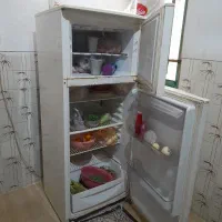 دوعددیخچال خونگی ۱۲ فوت بشرط کار