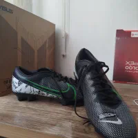 کفش فوتبال|کیف، کفش، کمربند|سهند, |دیوار