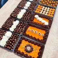 پذیرش سفارش انواع حلوا و خرمای مجلسی