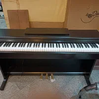 Yamaha YDP 105