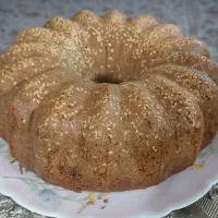 کیک‌های خانگی تازه و خوشمزه در طعم های متنوع