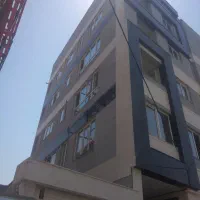 خیابان شیرازی /حرم مطهر/سراب/چهار باغ/اپارتمان